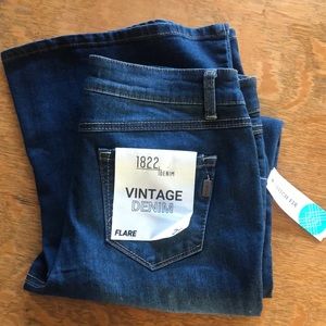 Flare Jeans by 1822 Denim SZ 29